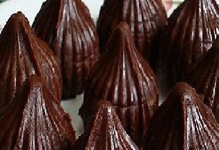 Chocolate Modak हे मोदक मुलांनाही आवडतील, बाप्पाला चॉकलेट मोदकाचा नैवेद्य दाखवा
