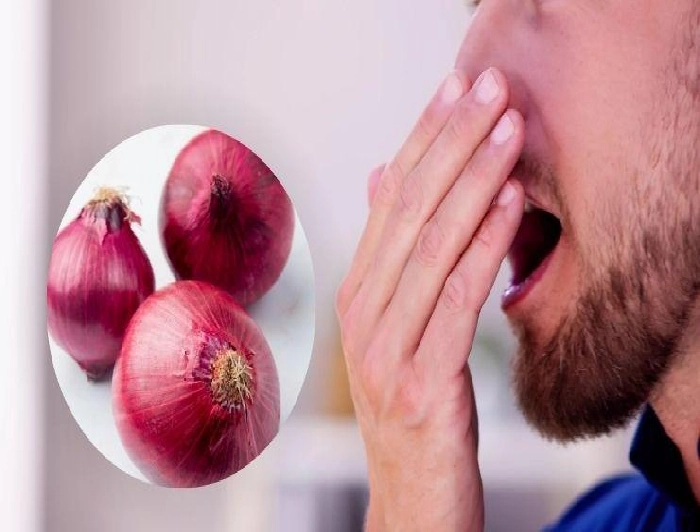 कांदा खाल्ल्यानंतर येतो तोंडाचा वास, अवलंबवा हे दहा 10 उपाय