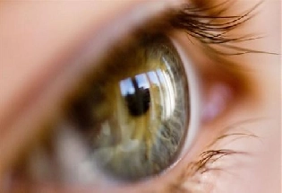 एका वेळी दहा दशलक्ष रंग पाहतात डोळे