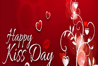 Kiss Day Wishes2024 : किस डे च्या शुभेच्छा