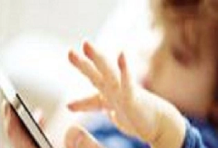 Smartphone Addiction मुलांची मोबाईल फोन वापरण्याची सवय या प्रकारे सोडवा