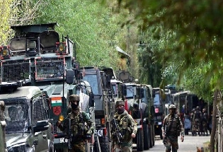 जम्मू-काश्मीरमध्ये दोन ठिकाणी दहशतवादी हल्ले, शोपियां मध्ये माजी सरपंचाची हत्या