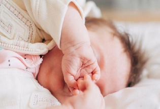 मुंबईत 29 लाखांना विकले रीवा येथून चोरीला गेलेले सहा महिन्यांचे बाळ