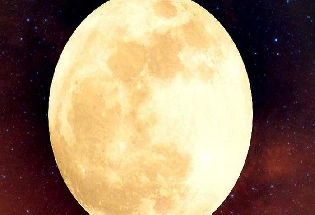 Moon effect चंद्राचा तुमच्या आरोग्यावर खरोखर परिणाम होतो का?