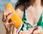 उन्हाळ्यात किती वेळेस लावावे सनस्क्रीम, जाणून घ्या योग्य वेळ