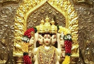 Shri Guru Padukashta श्रीगुरुपादुकाष्टक
