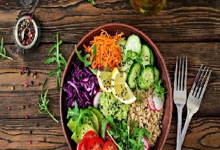 शाकाहारी लोकांमध्ये असू शकतात या 5 पोषक तत्वांची कमतरता, शाकाहारी आहाराचे तोटे माहित आहे का?